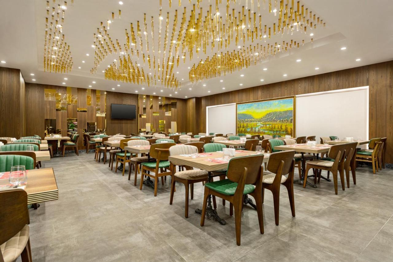 Ramada By Wyndham Istanbul Umraniye Hotel Luaran gambar