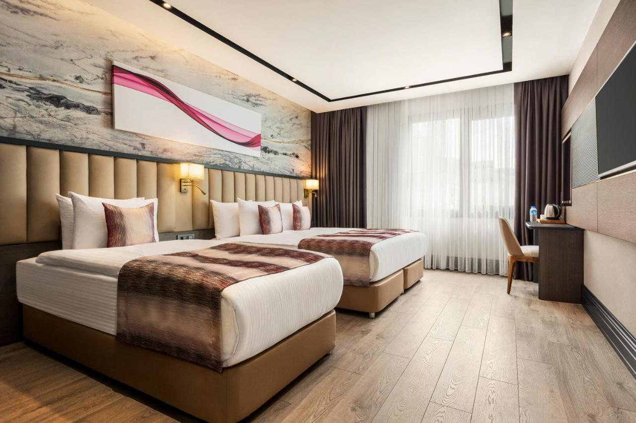 Ramada By Wyndham Istanbul Umraniye Hotel Luaran gambar