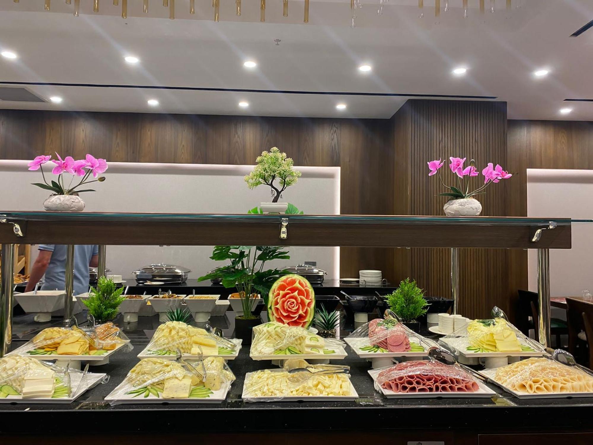 Ramada By Wyndham Istanbul Umraniye Hotel Luaran gambar