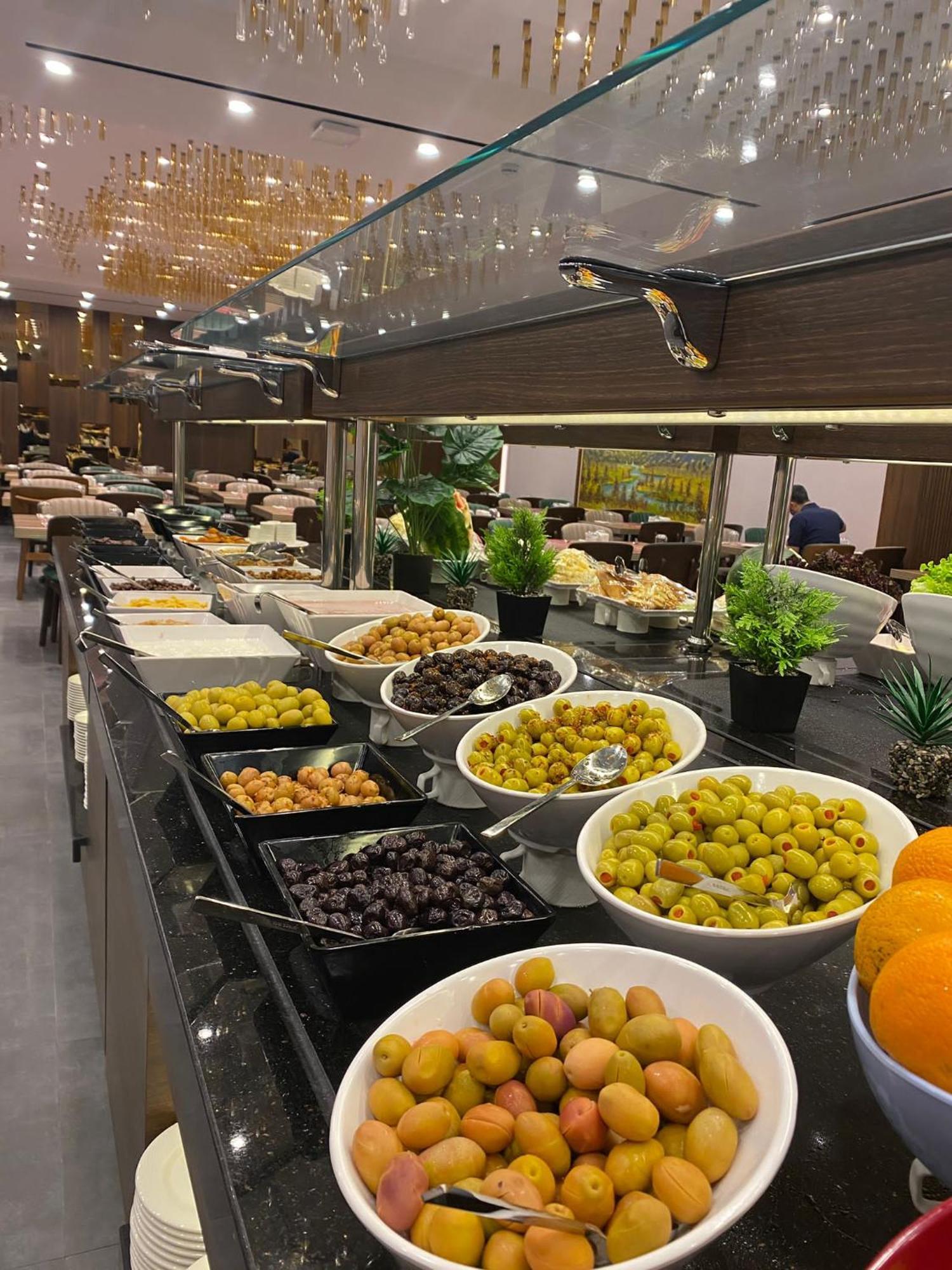 Ramada By Wyndham Istanbul Umraniye Hotel Luaran gambar